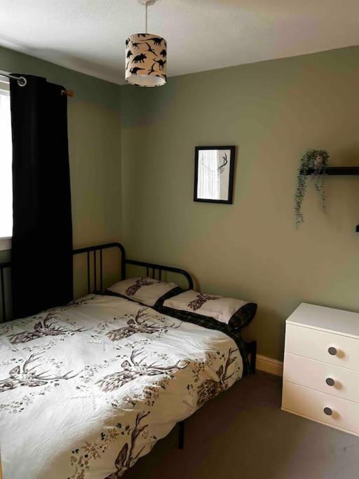 15 Min Drive To Airport 20 Min To Loch Lomond And City Center Old Kilpatrick Exteriör bild